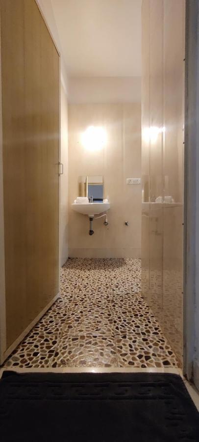 J-House, Spacious Apartments With Balconies, Thalassa 1Min Away Siolim Dış mekan fotoğraf