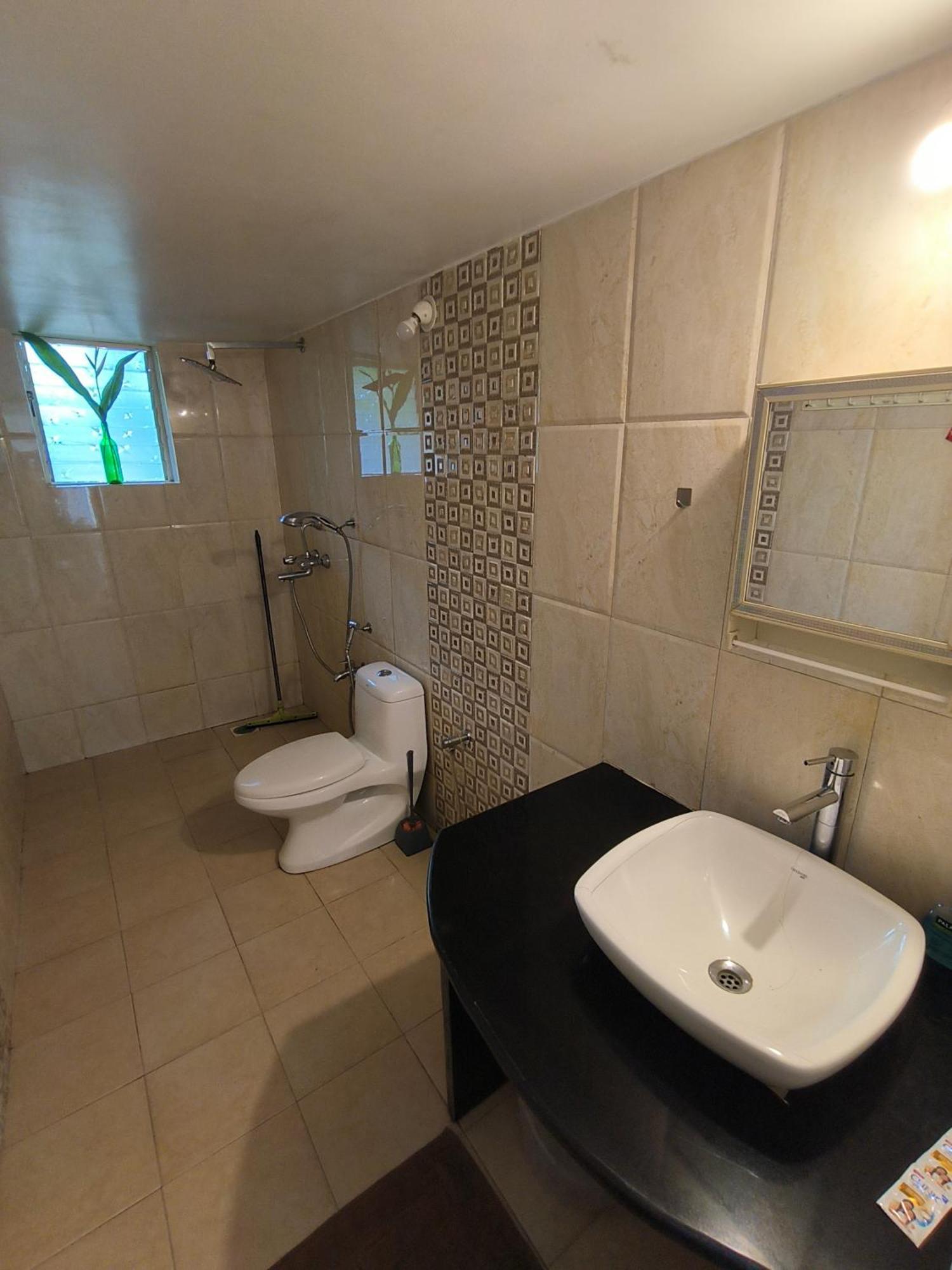 J-House, Spacious Apartments With Balconies, Thalassa 1Min Away Siolim Oda fotoğraf